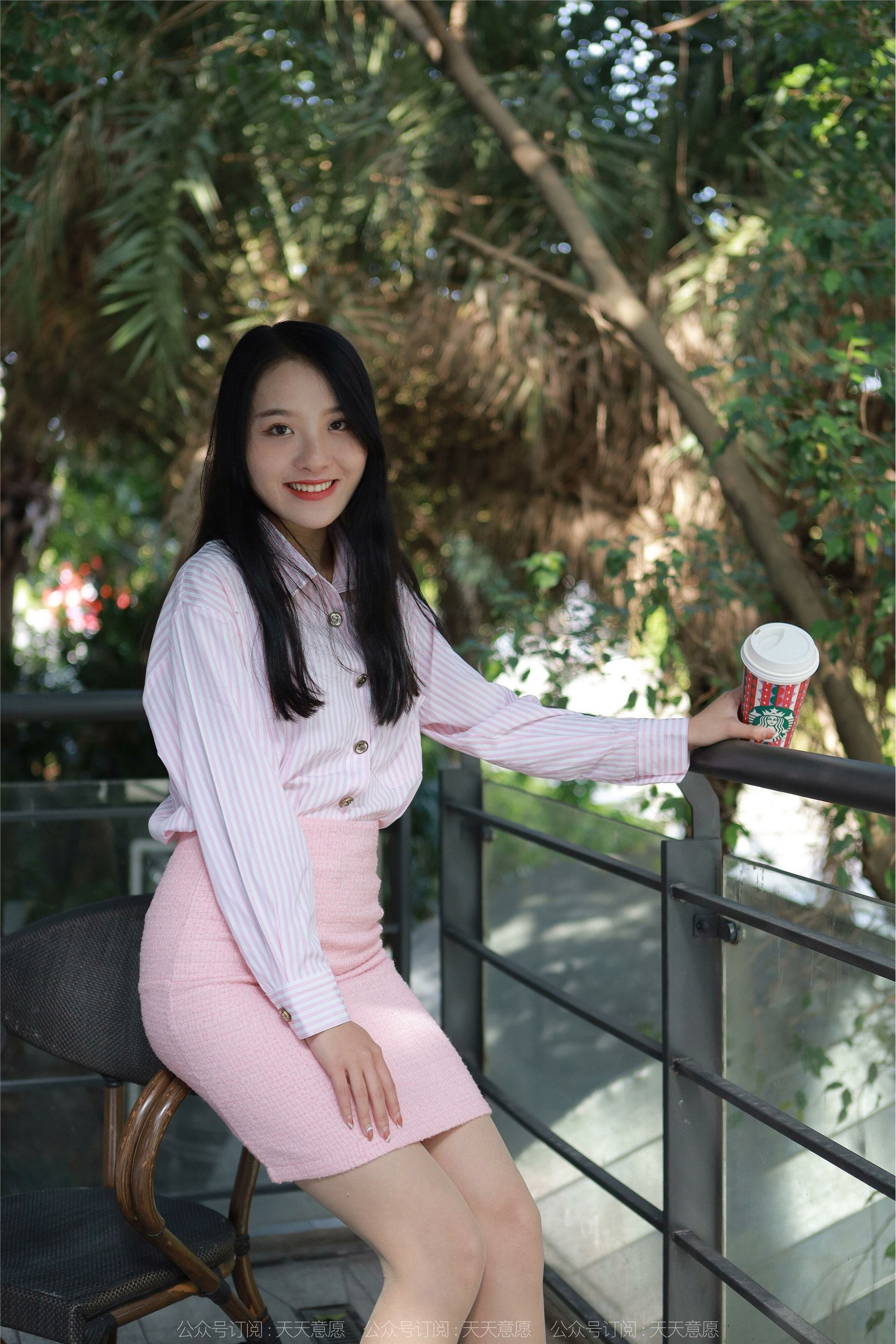 IESS异思趣向  2022.03.08 丝享家1022：婉萍《粉嫩的下午茶》